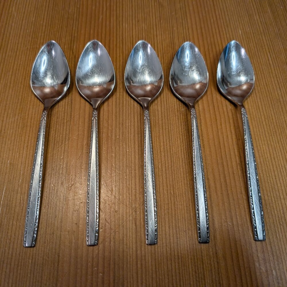 Lot of 5 Oneida Community VIA ROMA Stainless Steel 6-1/8" Teaspoon Spoon Set GUC